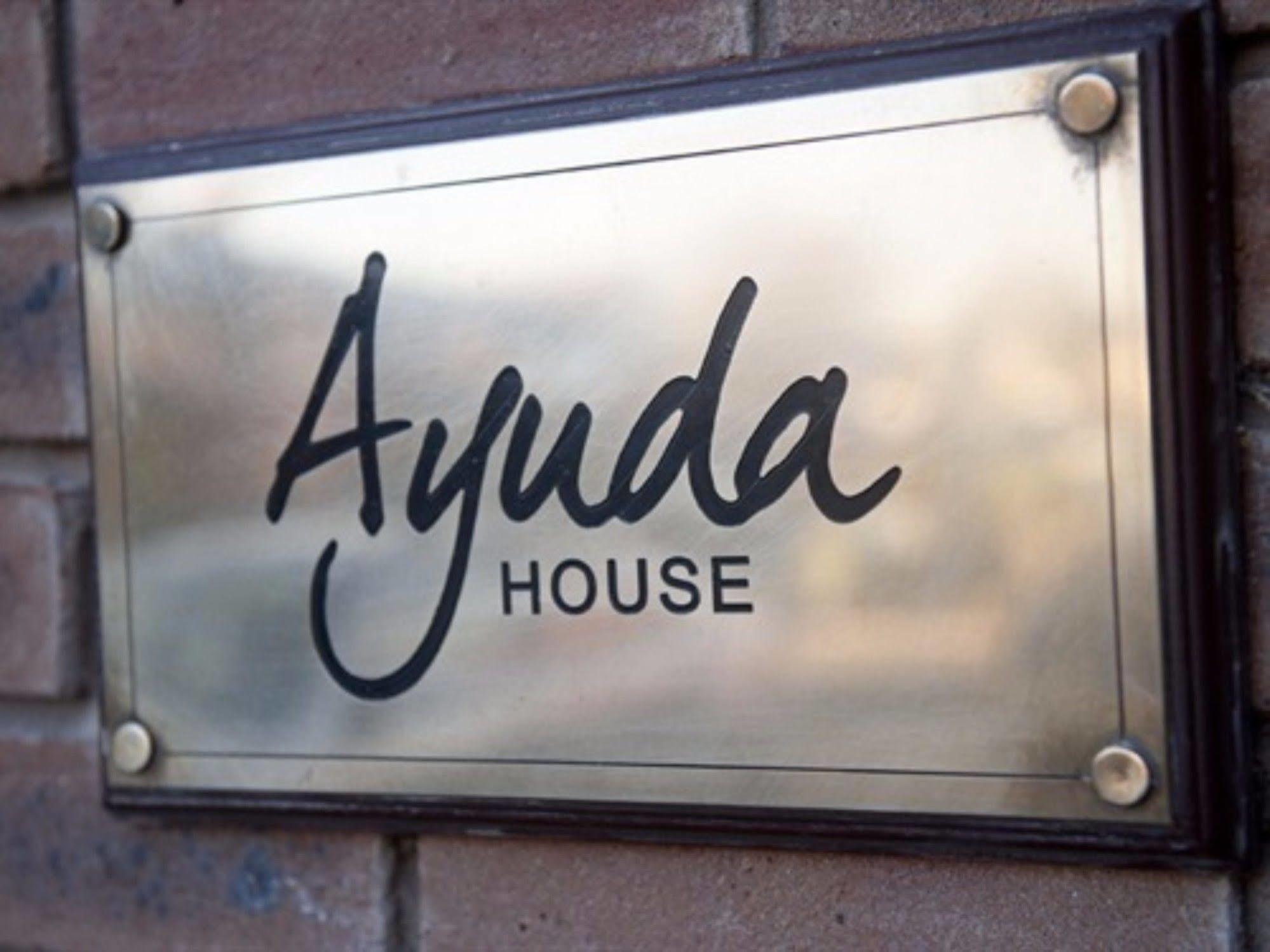 Ayuda House Hotel Altrincham Ngoại thất bức ảnh